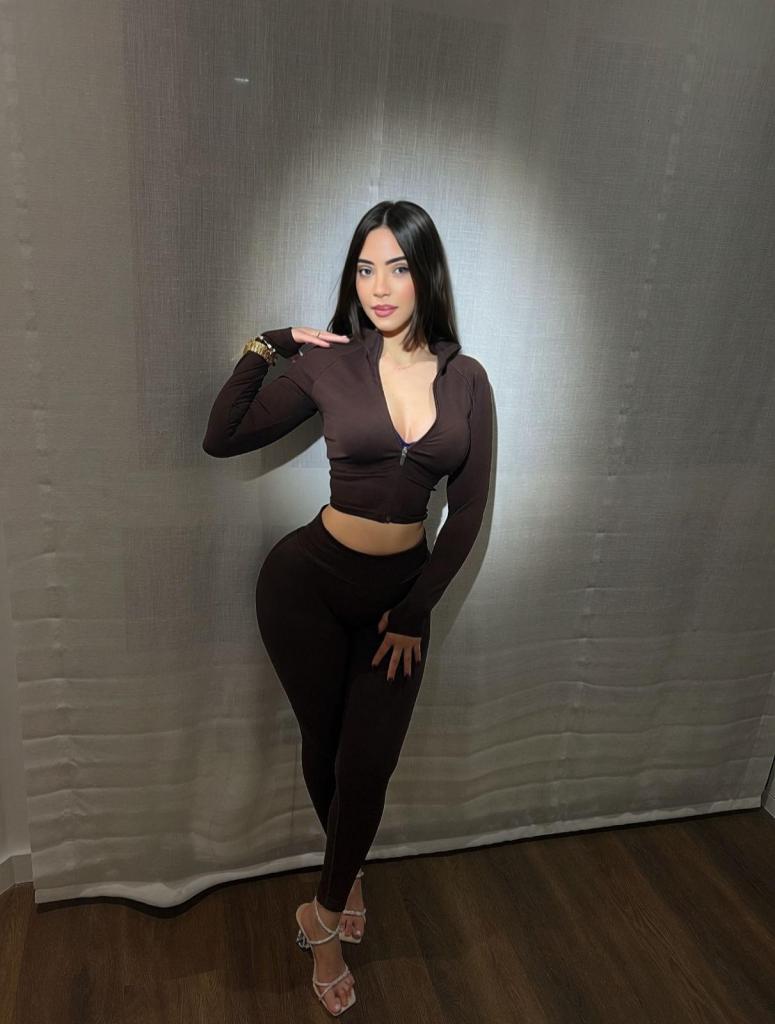 661108887: Chica busca chico en Asturias