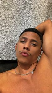 Chico busca chica en Castellón: 