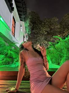 Chica busca chico en Alicante: 