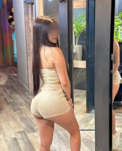 624957086: Chica busca chico en Navarra