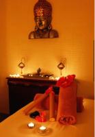 672964780: Chica busca chico en Sevilla