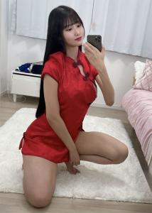 631859838: Chica busca chico en Barcelona