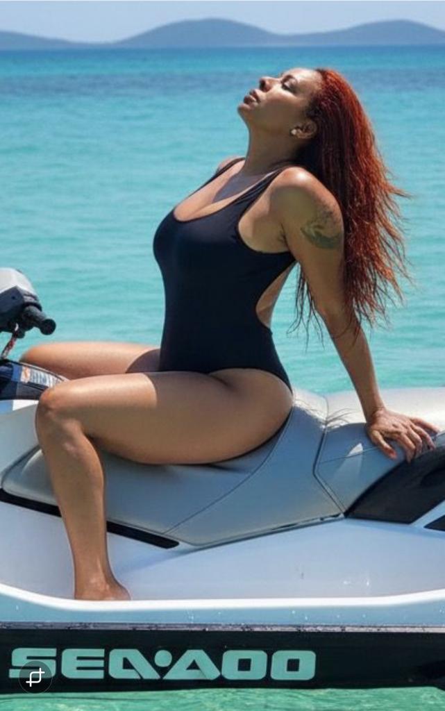 631897211: Travesti en Murcia