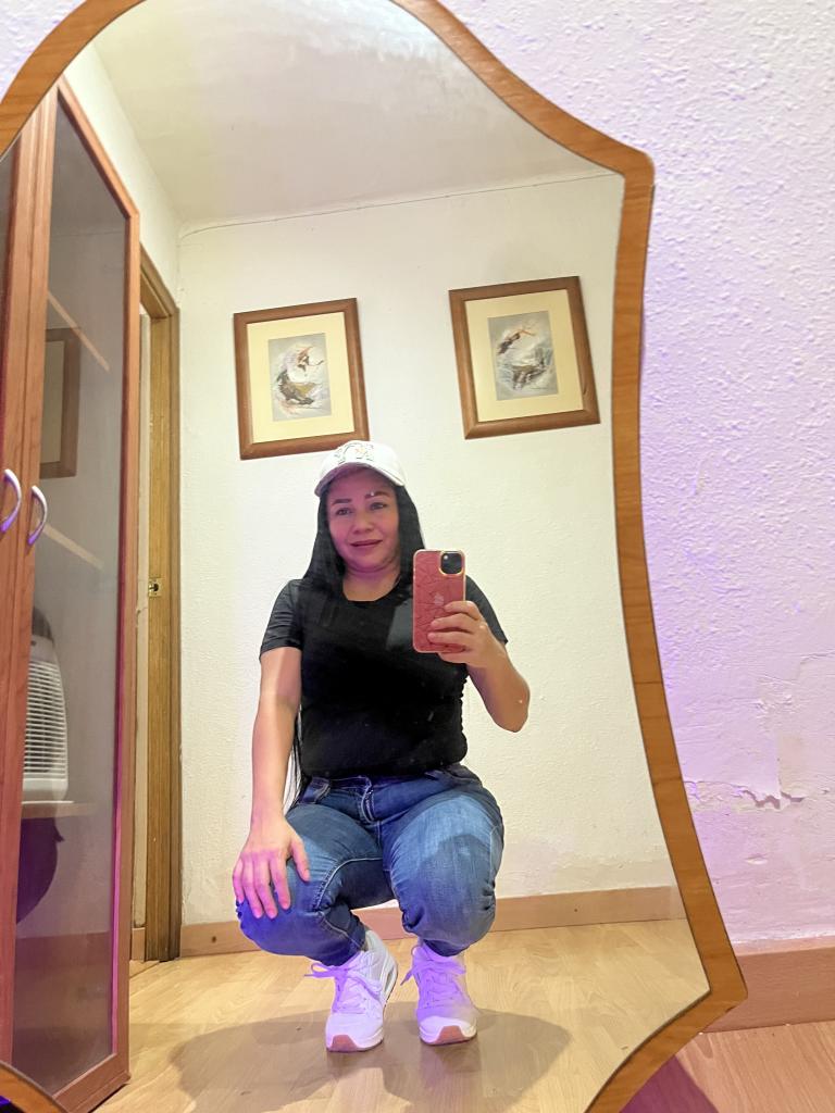 Chica busca chico en Barcelona: 