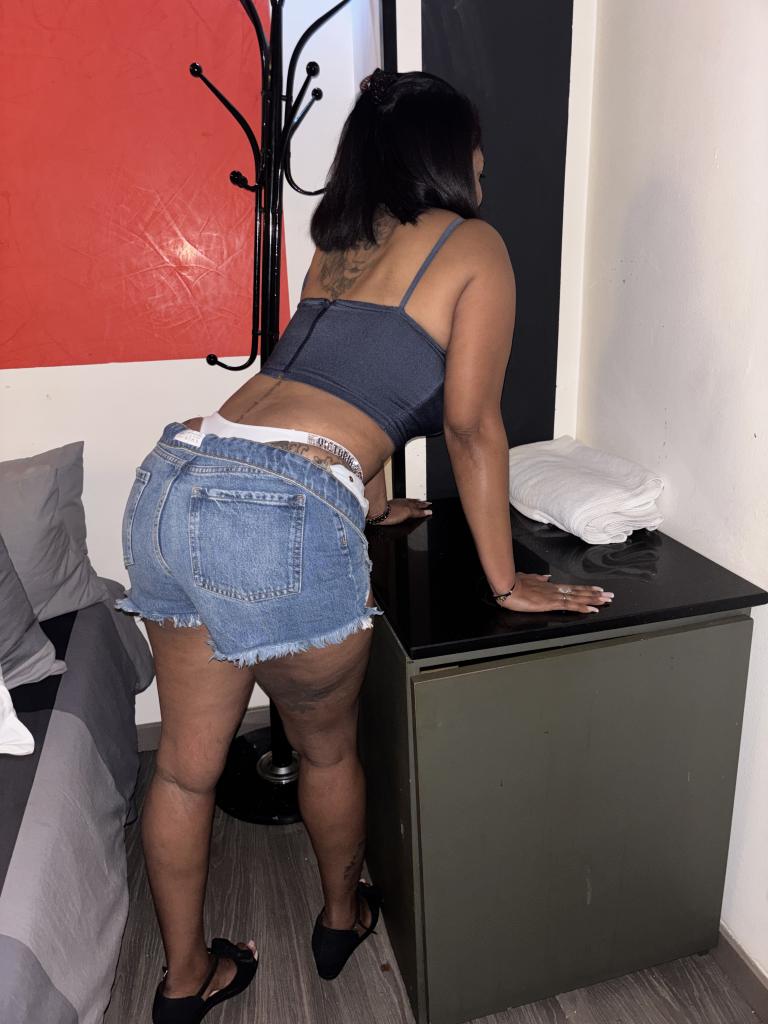 Chica busca chico en Barcelona: 