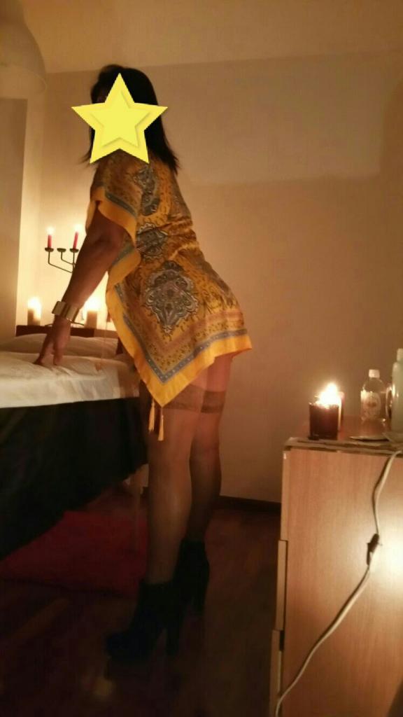 Chica busca chico en La Coruña: 