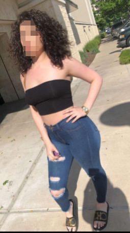 666985107: Chica busca chico en Valencia