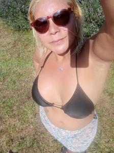 697917643: Transexual en Lugo