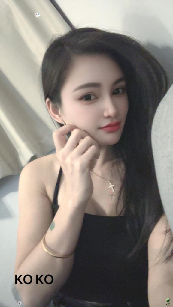 687752497: Chica busca chico en Ibiza