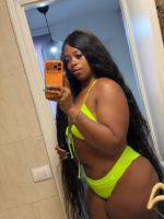 613994970: Chica busca chico en Tenerife