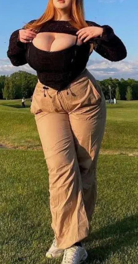 611338869: Chica busca chico en Lérida