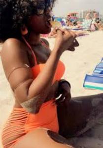 Chica busca chico en Castellón: 