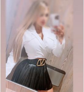 Chica busca chico en Ibiza: 