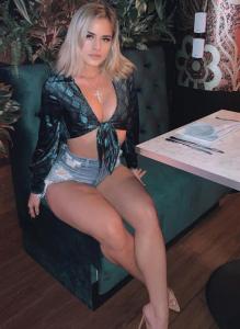 614458925: Chica busca chico en Orense