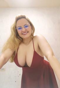 643815366: Chica busca chico en Pontevedra