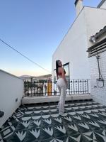 624795497: Chica busca chico en Alicante