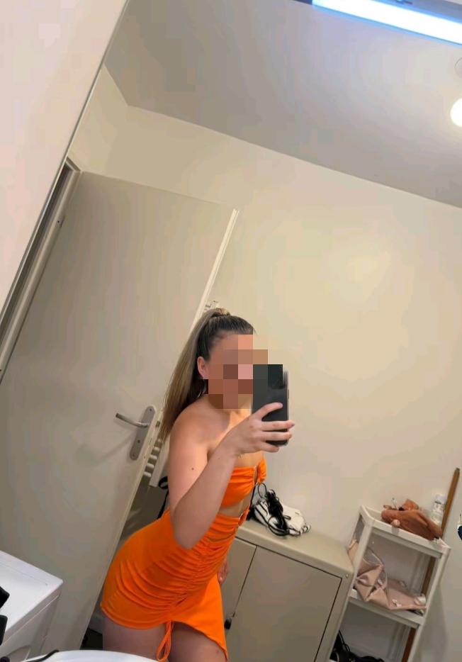 Chica busca chico en Lérida: 