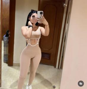 649161216: Chica busca chico en Barcelona