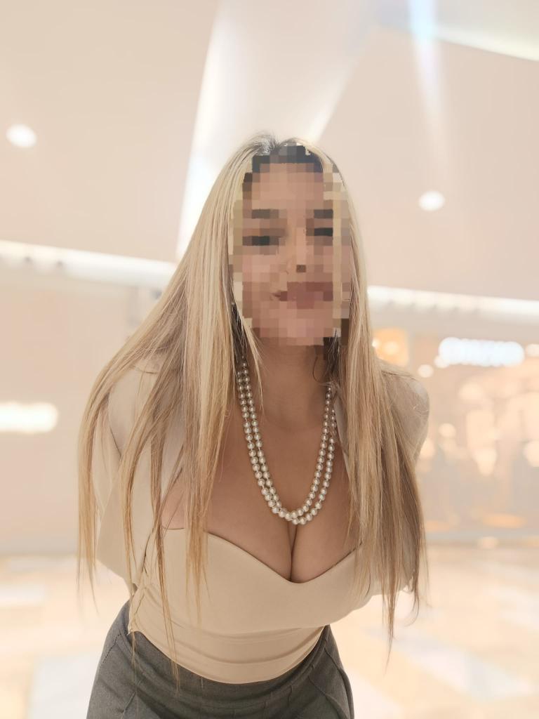 647163074: Chica busca chico en Málaga