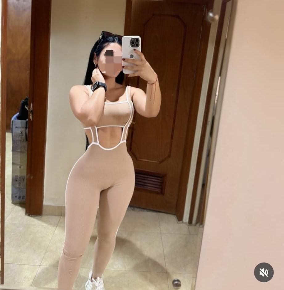 674828980: Chica busca chico en Barcelona