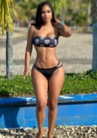 614742653: Chica busca chico en Málaga