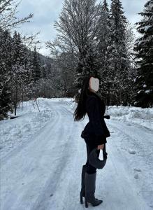 631479033: Chica busca chico en Navarra