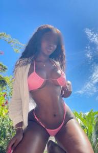 600800043: Chica busca chico en La Coruña