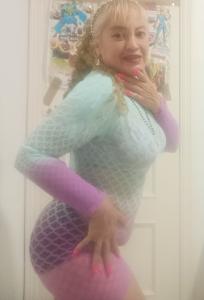 613909757: Chica busca chico en Valencia