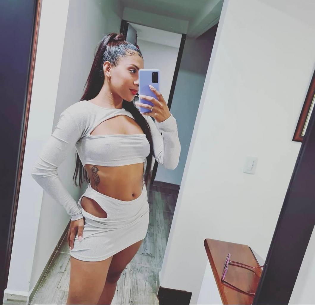 Chica busca chico en Valencia: Chica busca chico