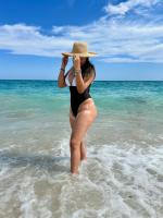 614645151: Chica busca chico en Burgos