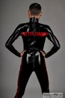 674892614: Chico busca chica en Barcelona