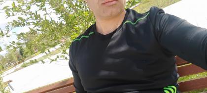 644729334: Chico busca chica en Valladolid