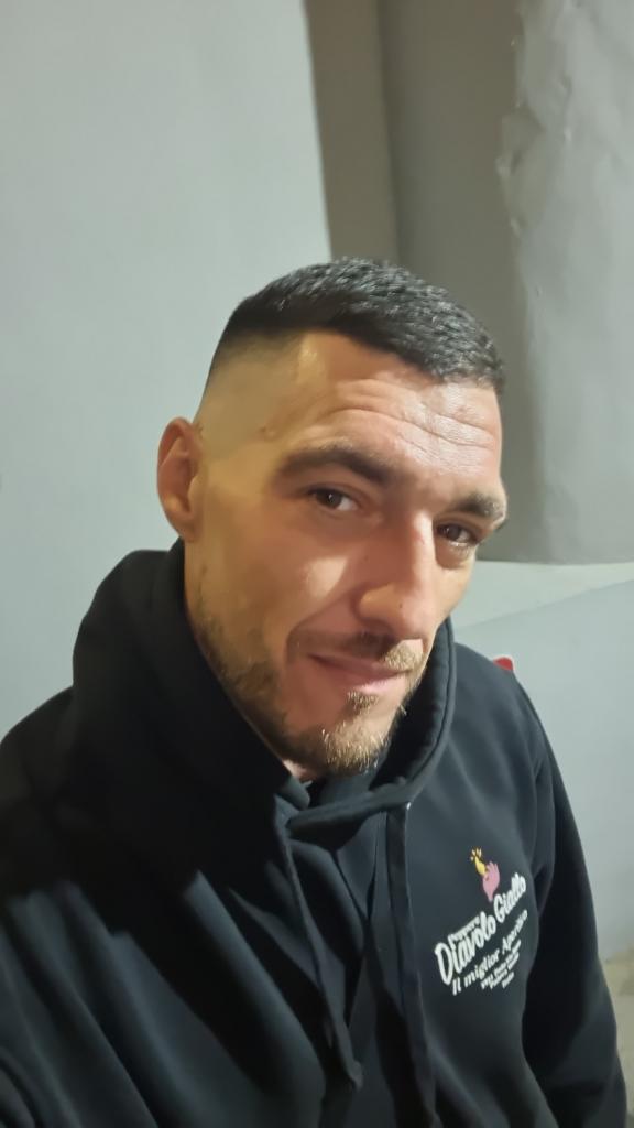 Chico busca chica en Mallorca: 