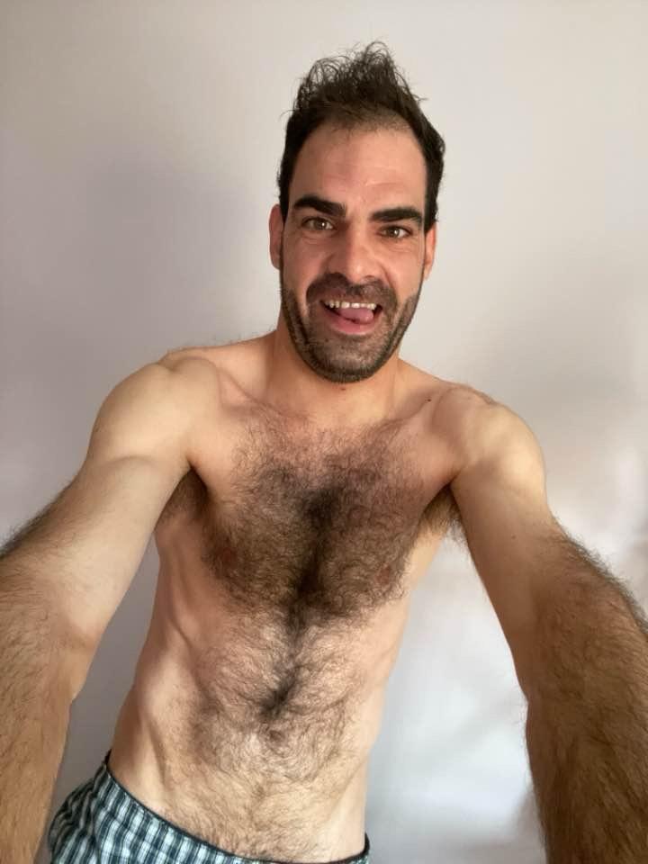 689767658: Chico busca chica en Burgos