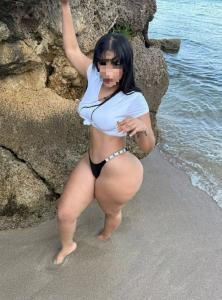 602307834: Chica busca chico en Barcelona