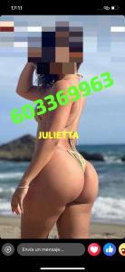 Chica busca chico en Barcelona: 