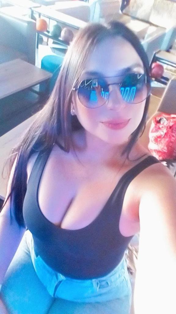 672847047: Chica busca chico en Málaga