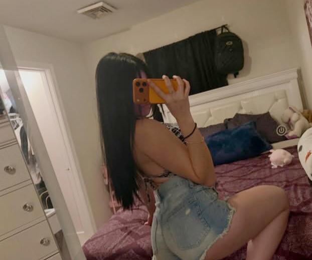 Chica busca chico en Sevilla: 