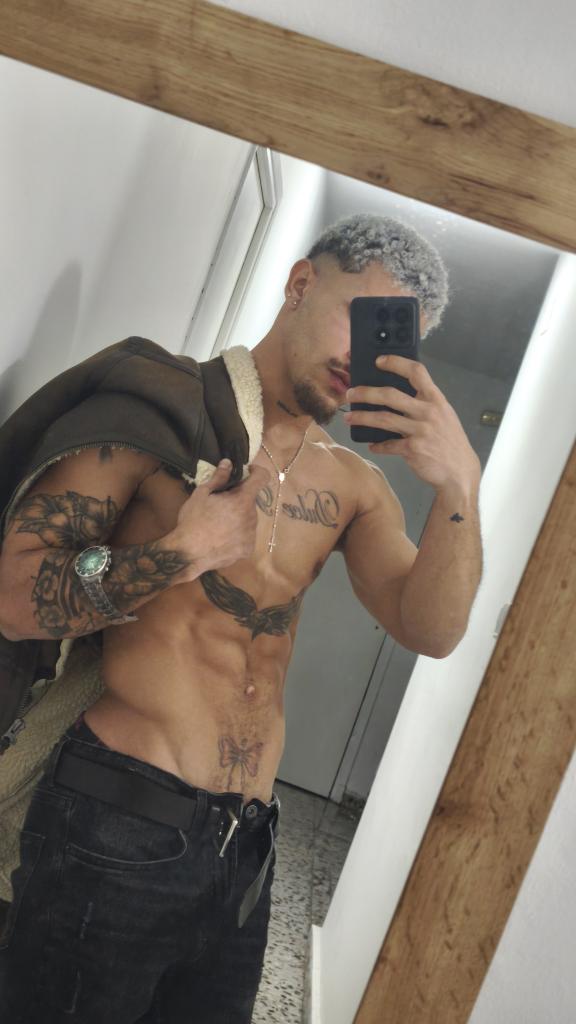 Chico busca chica en Murcia: 