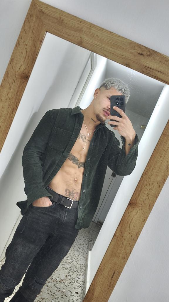 600244244: Chico busca chica en Murcia