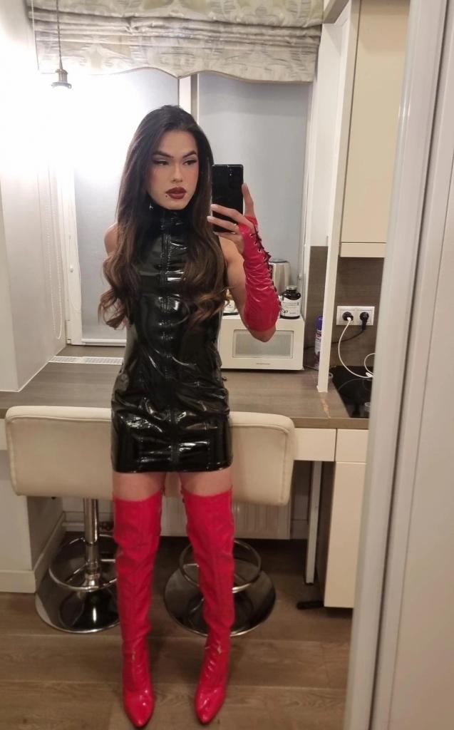 742054312: Transexual en Málaga