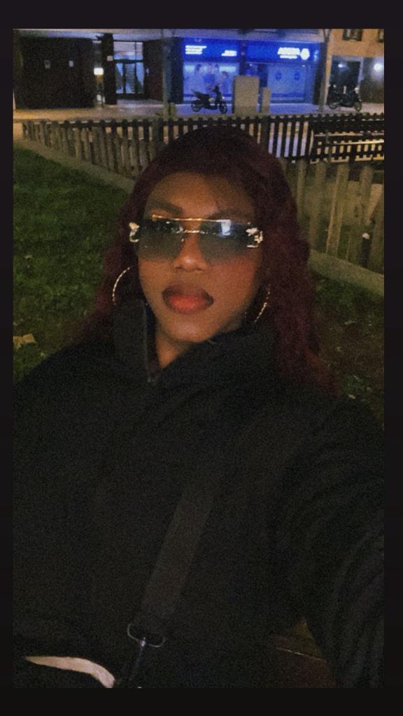 Chica busca chico en Barcelona: 