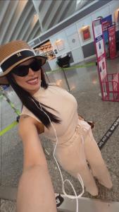 613879887: Chica busca chico en Pontevedra