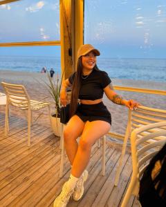 603402087: Chica busca chico en Gerona