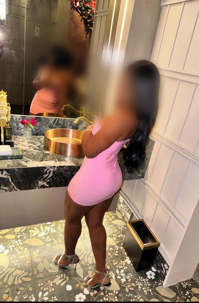 641356133: Chica busca chico en Valencia