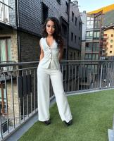 657383684: Chica busca chico en Ibiza