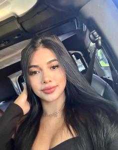 643390267: Chica busca chico en Málaga