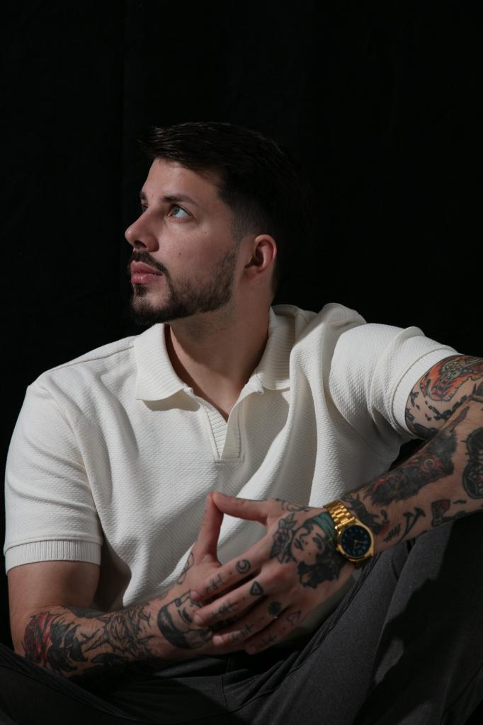 Chico busca chica en Barcelona: 