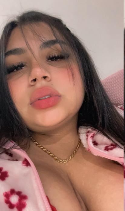 Chica busca chico en Sevilla: 