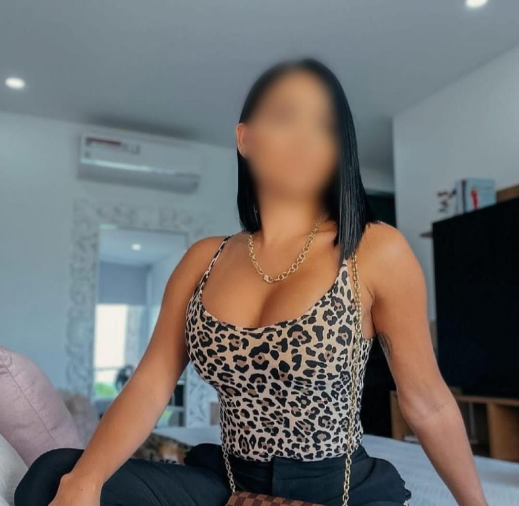 623566705: Chica busca chico en Asturias